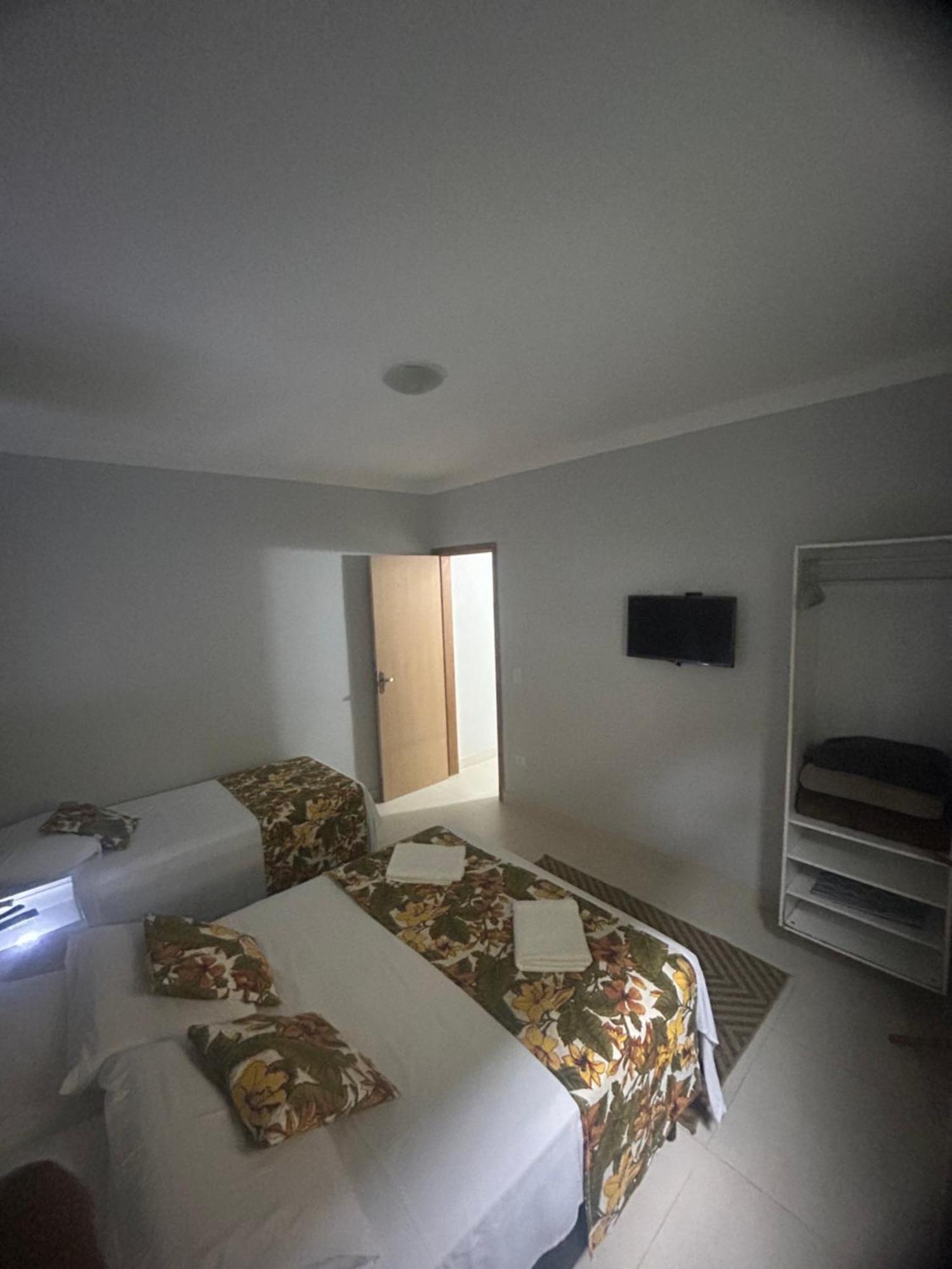 Hotel Residencial Camburya à Camburi  Extérieur photo