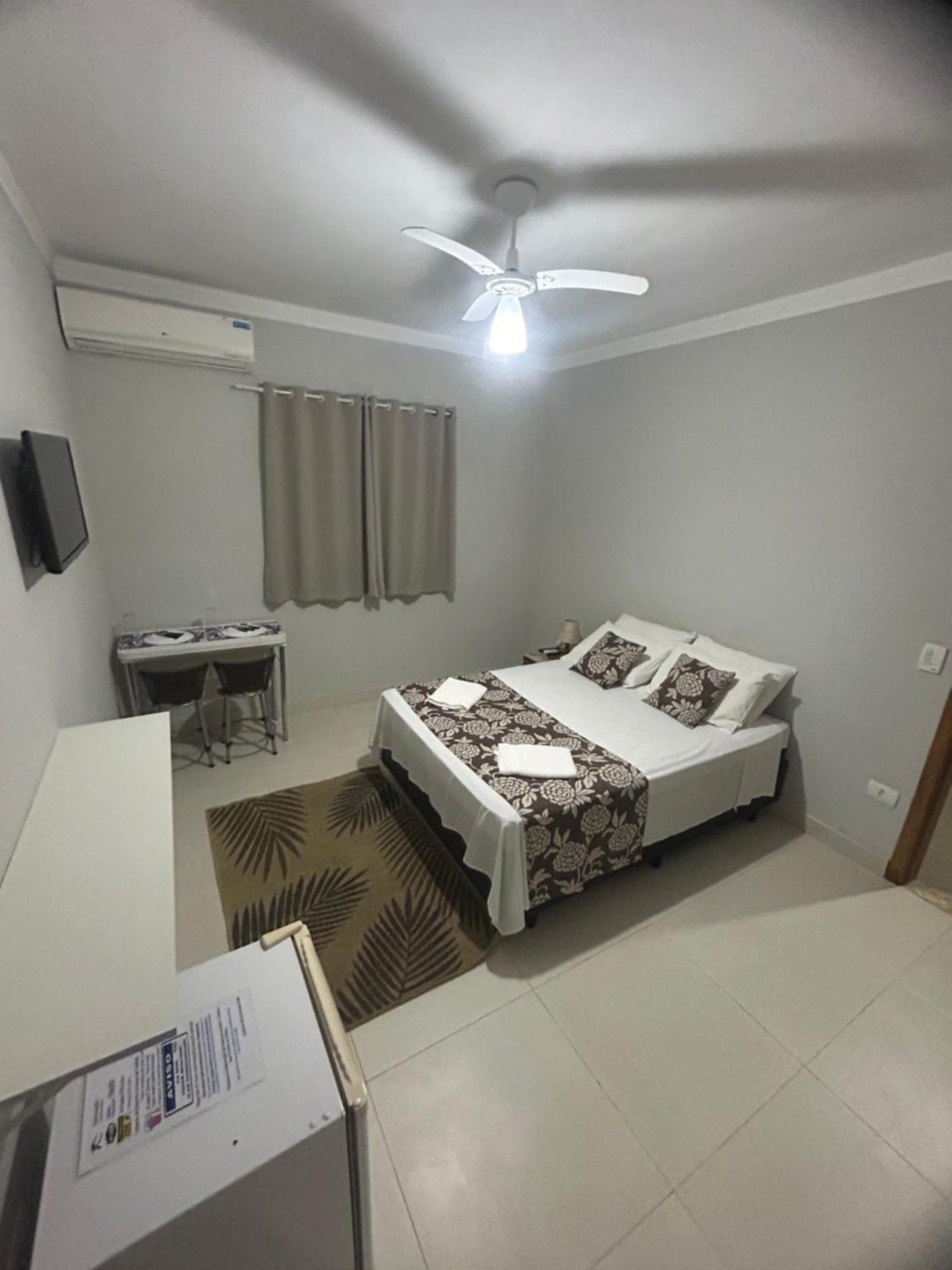 Hotel Residencial Camburya à Camburi  Extérieur photo